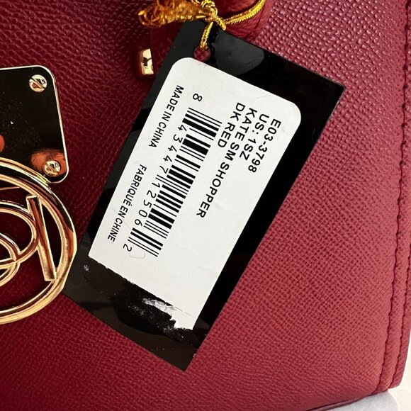 NWT Bebe Red Faux Leather Handbag With Gold Logo Charm & Detachable Strap - Picture 5 of 7